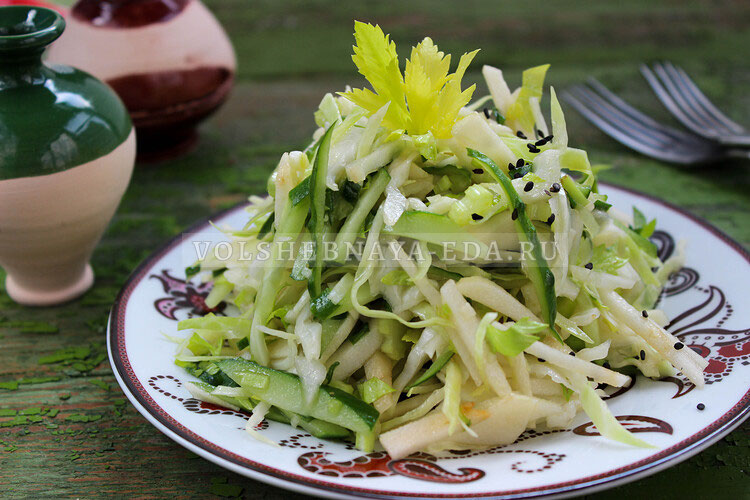 Салат с сельдереем и яблоком: легкость и польза в каждой порции