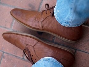 Эффективные методы ухода за кожаной обувью