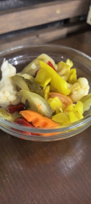 Турша: как овощное буйство превращается в закуску за сутки