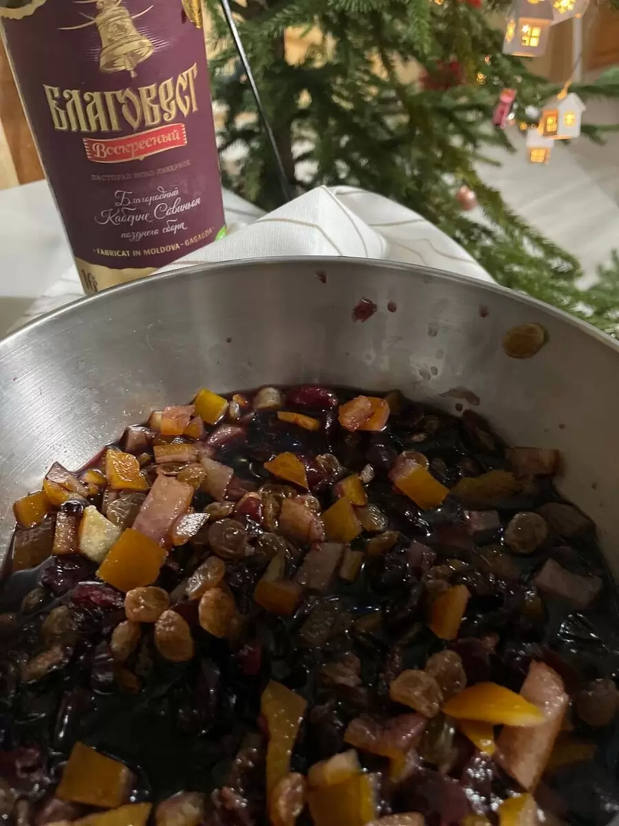 Новый год в магазине: традиции и новшества