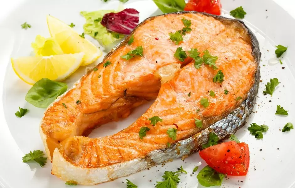 Спокойные решения кухонной бытовой мелочи: что действительно упрощает повседневность