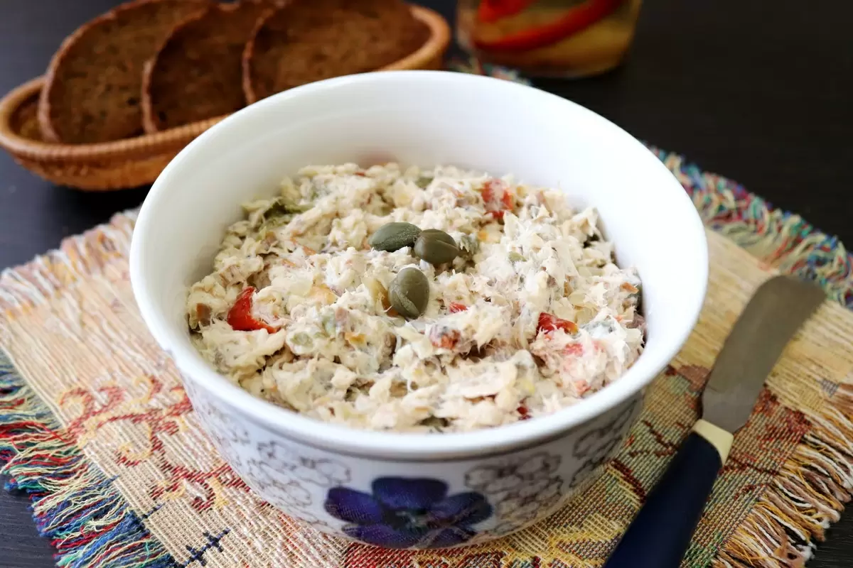 Паштет из запеченной сельди: идеальное угощение для завтрака и праздников