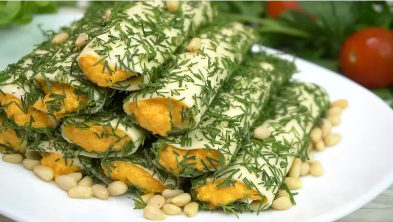 Невероятная закуска из корейской моркови и сыра: обязательно попробуйте на праздники