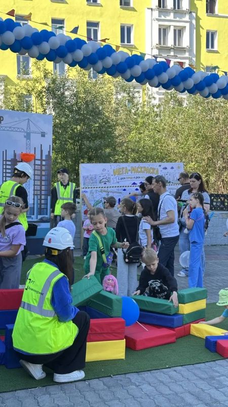 Праздник набирает обороты! Праздник набирает обороты!