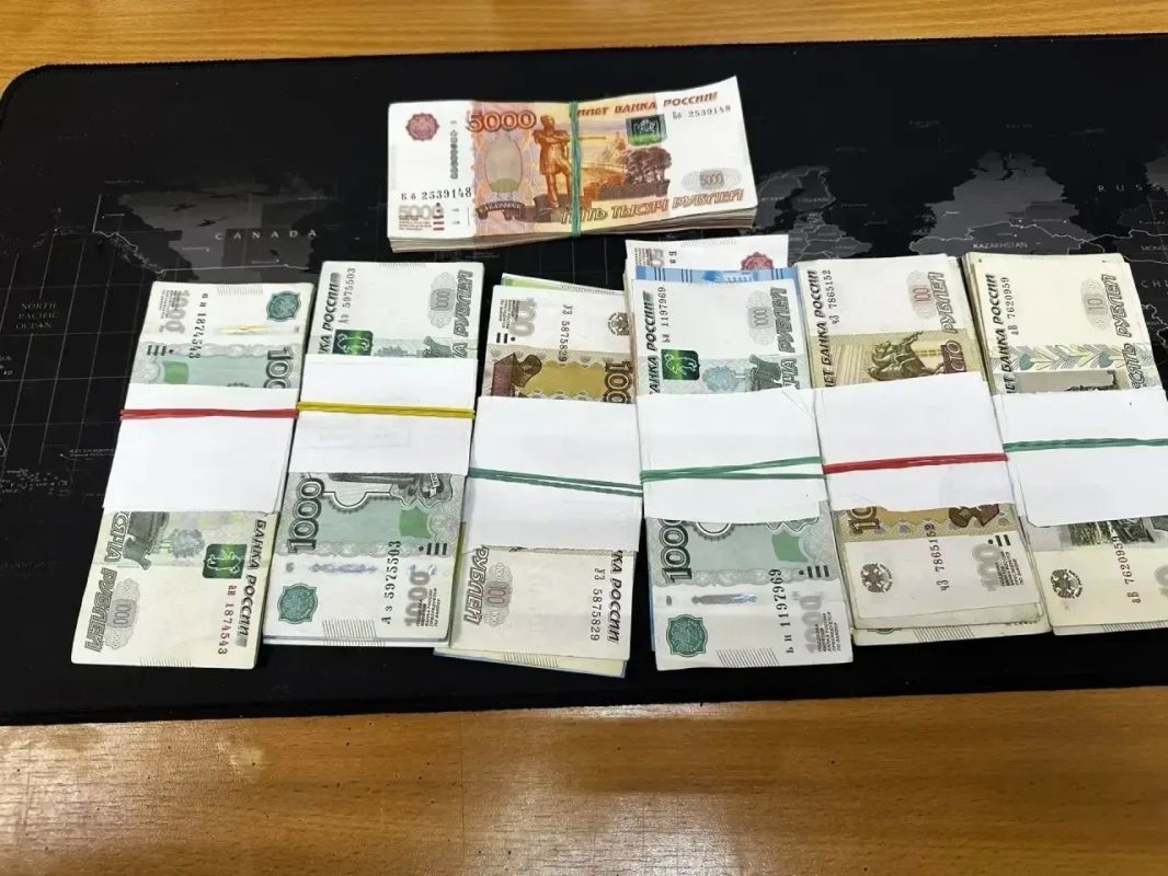 В Норильск ехали строить, а оказывались в «Плов Хаусе»: перед судом предстанут пятеро участников схемы незаконной миграции В Норильск ехали строить, а оказывались в «Плов Хаусе»: перед судом предстанут пятеро участников схемы незаконной миграции
